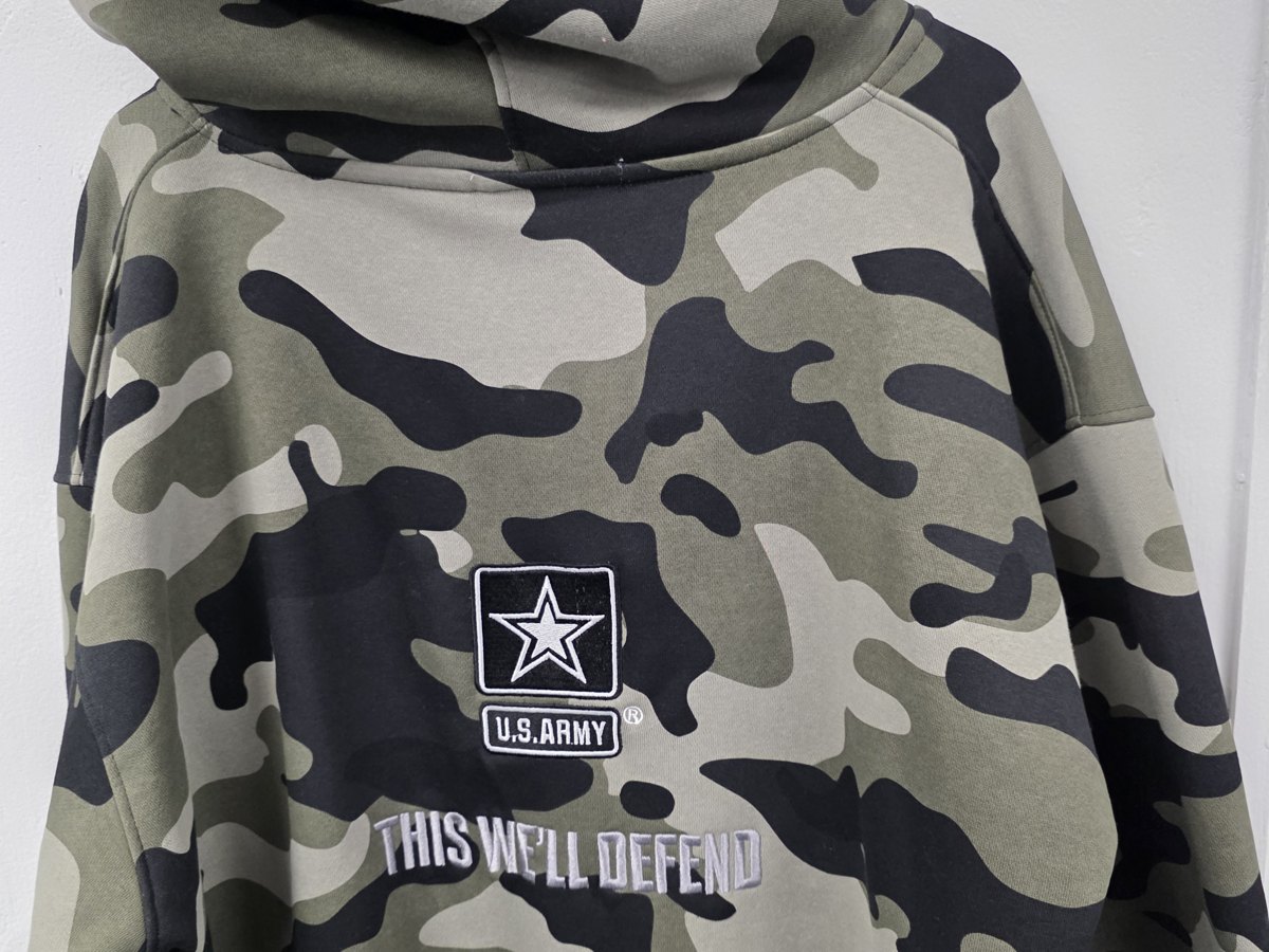US Army camo pullover hoodie