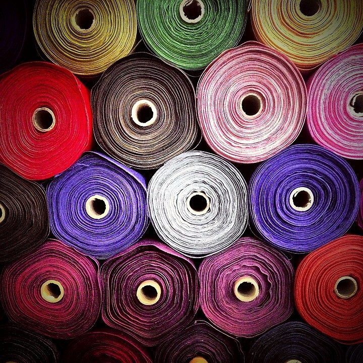 Finished knit fabric roll